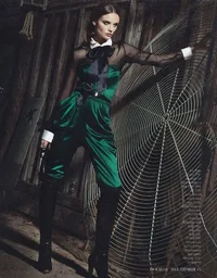 TraceyMorris_GenluxMagazineHoliday2011.webp