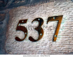 number-537-address-digits-600w-1012781572.webp