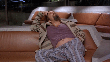 bolshoi-lebovski-na-divane-2.gif